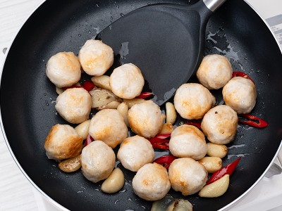 食譜-三杯花枝丸