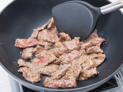 食譜-蔥爆牛肉