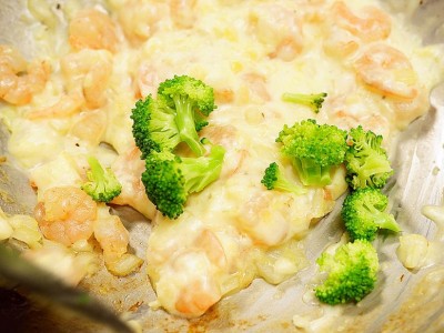 食譜-鮮蝦白醬義大利麵