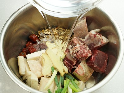 食譜-養生羊肉暖身湯