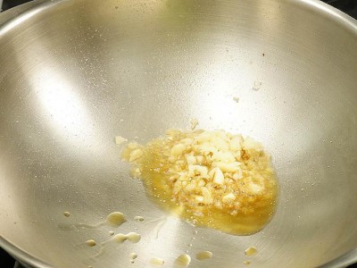 食譜-麻油蒜香青花菜