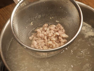 食譜-絲瓜菇菇豬肉粥