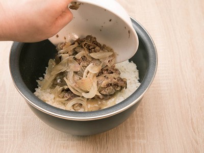 食譜-牛丼