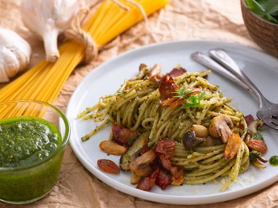 食譜-青醬菇菇培根義大利麵 