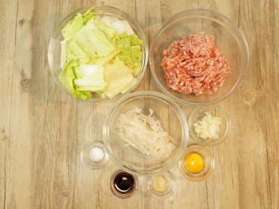 食譜-獅子頭燉白菜粉條