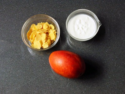 食譜-芒果優格聖代