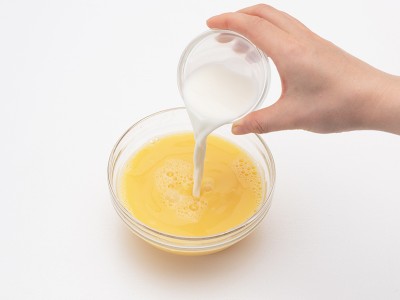 食譜-鯛魚牛奶蒸蛋