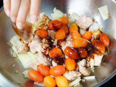 食譜-醬燒蕃茄雞丁