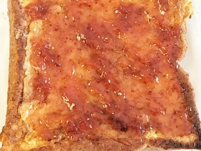 餐桌-Strawberry confiture de French toast