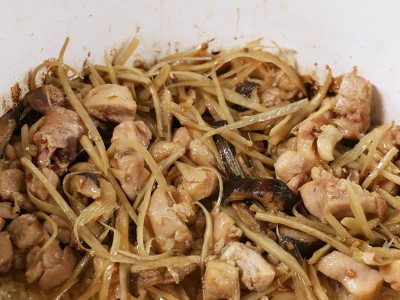 食譜-牛蒡雞肉飯