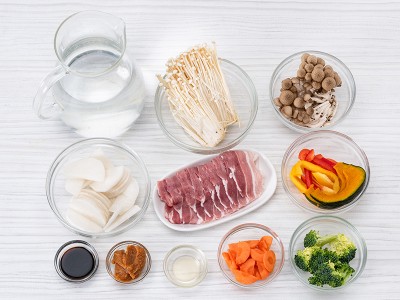 食譜-豬肉味噌湯+日式蒸物