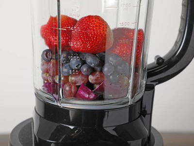 食譜-葡萄草莓綜合果汁