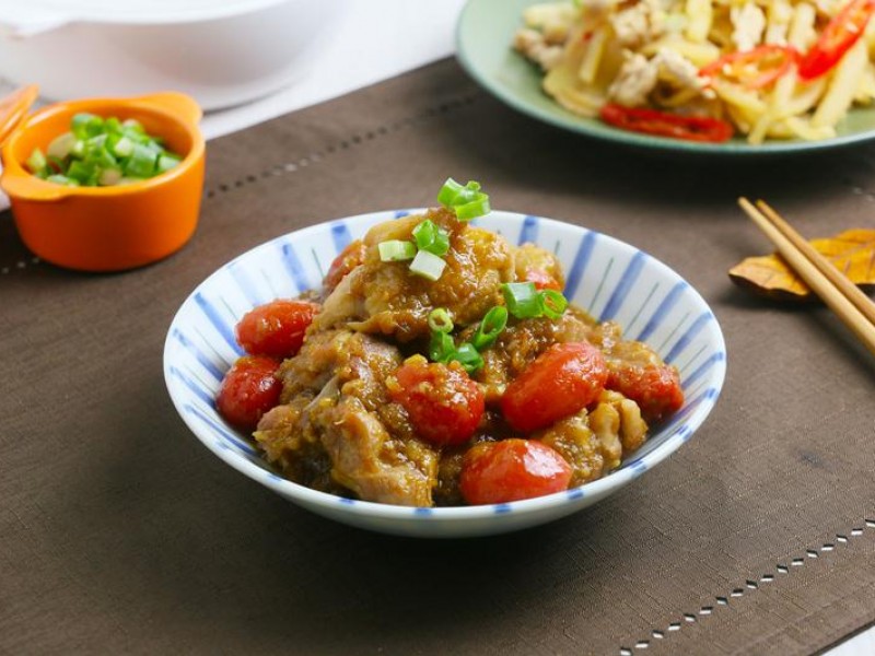 食譜-醬燒蕃茄雞丁