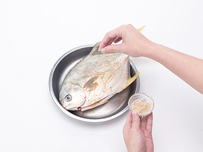 食譜-香煎白鯧魚